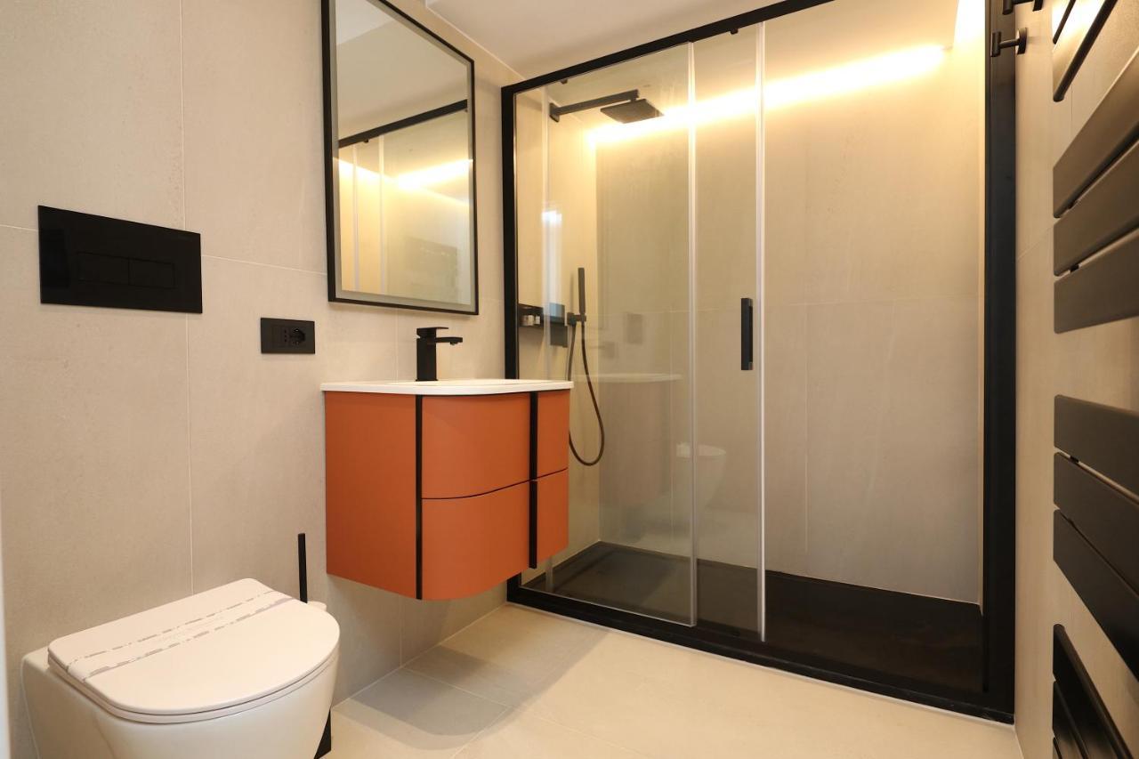 Luxurious And Posh In Historical Centre Apartment Olbia