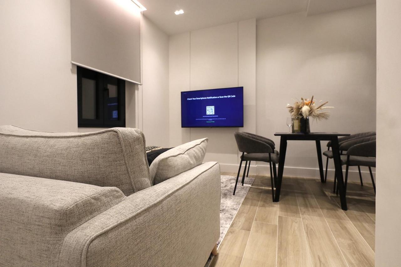 Apartment Luxurious And Posh In Historical Centre Olbia