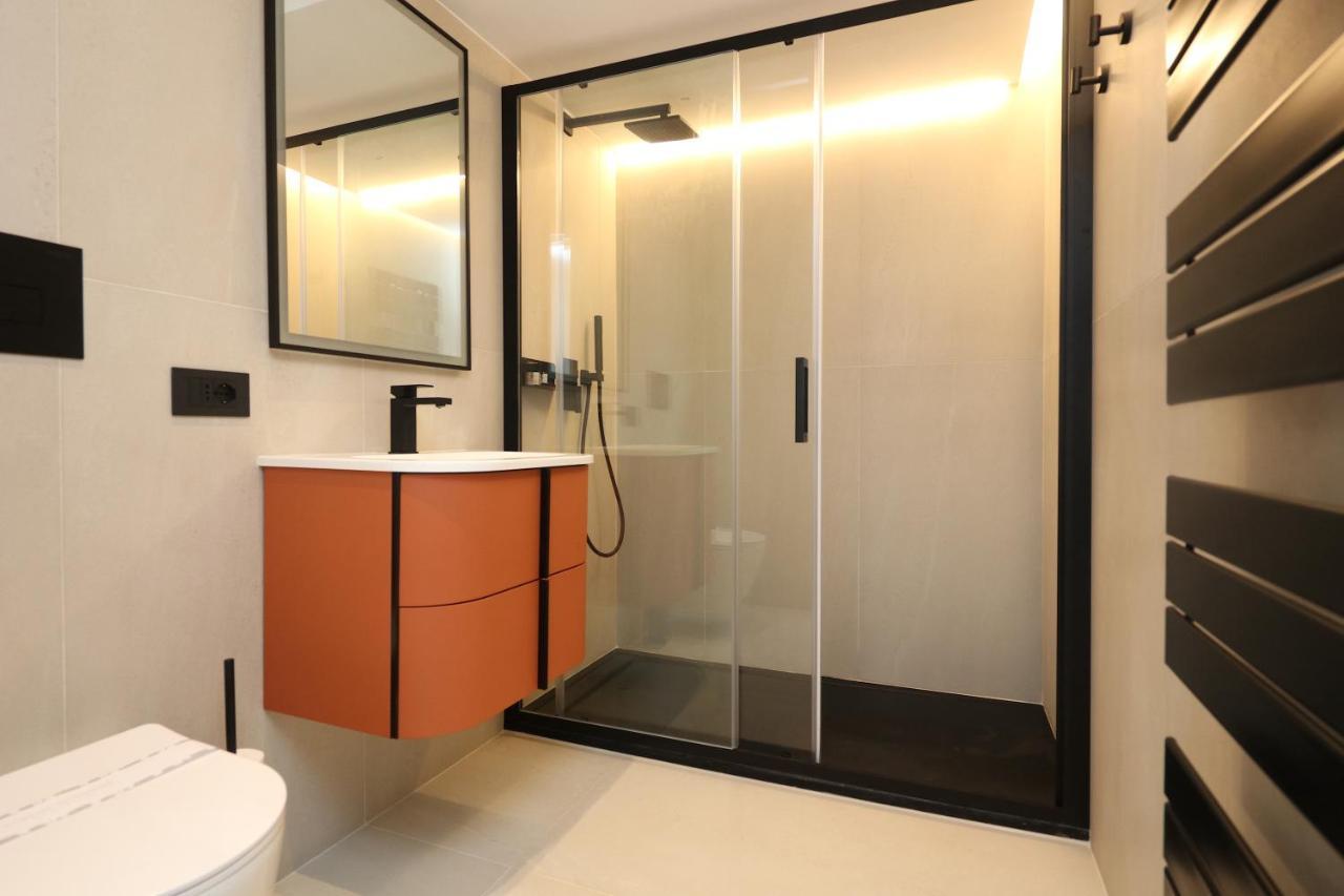 Apartment Luxurious And Posh In Historical Centre Olbia