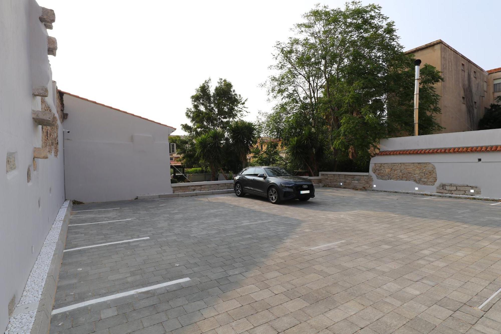 Luxurious And Posh In Historical Centre Apartment *